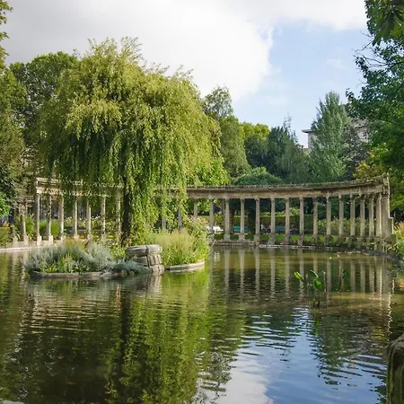 Apartment Refurbished Design Flat -near Champs-elysees *