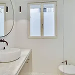 Refurbished Design Flat -near Champs-elysees פריז
